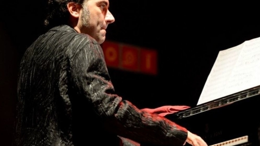 David Quevedo tocando el piano | Foto: ENSEMBLE SALVAJE