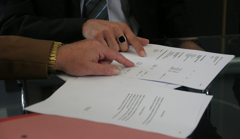Firma de un contrato | Foto: PIXABAY Firma de un contrato | Foto: PIXABAY