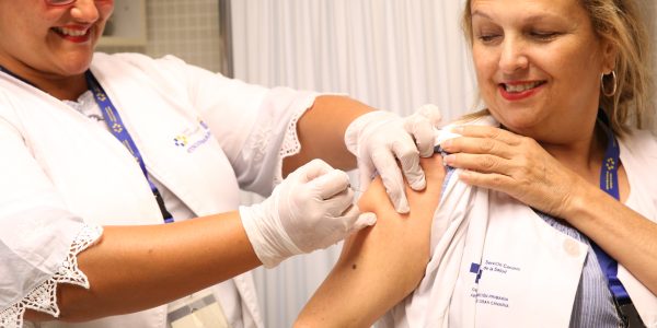 Vacunación | FOTO: SERVICIO CANARIO DE SALUD