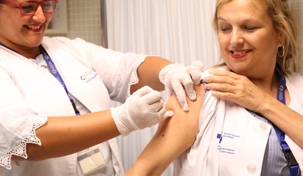 Vacunación | FOTO: SERVICIO CANARIO DE SALUD