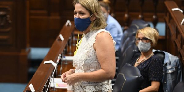 Alicia Vanoostende | Foto: CONSEJERÍA DE AGRICULTURA, GANADERÍA Y PESCA DEL GOBIERNO DE CANARIAS