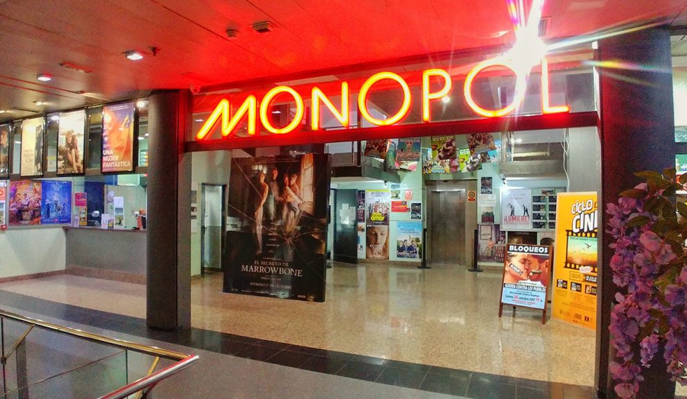 Entrada a los cines | MULTICINES MONOPOL