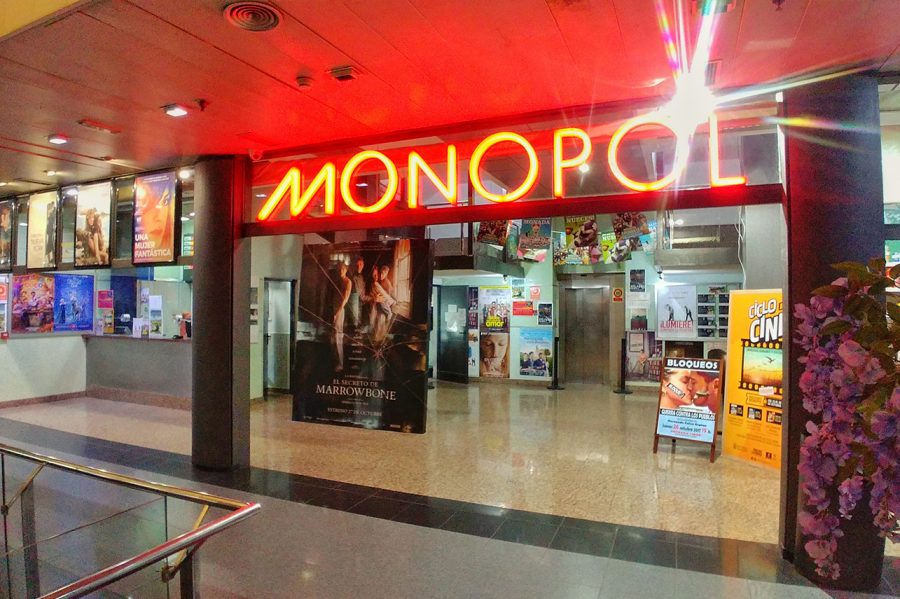 Entrada a los cines | MULTICINES MONOPOL