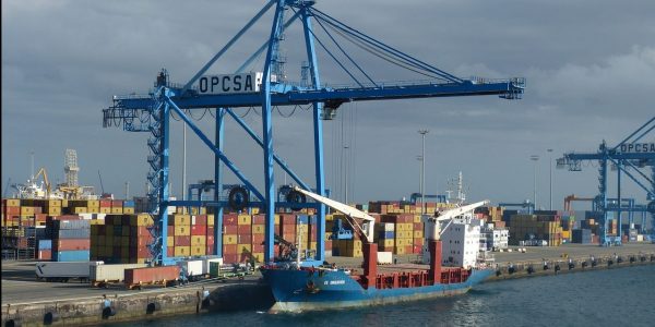 Contenedores en el Puerto de Las Palmas