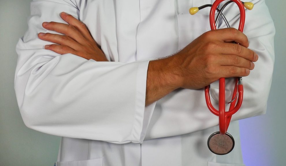 Levy Cabrera señala que la solución pasa por incrementar las plazas de Medicina de Familia | Foto: Pixabay