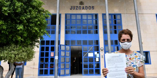 Onalia Bueno tras interponer la denuncia por las condiciones de los migrantes en el Muelle de Arguineguín | Foto: AYUNTAMIENTO DE MOGÁN