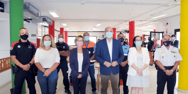 Conchi Narváez y Anselmo Pestana (centro) | AYUNTAMIENTO DE SAN BARTOLOMÉ DE TIRAJANA