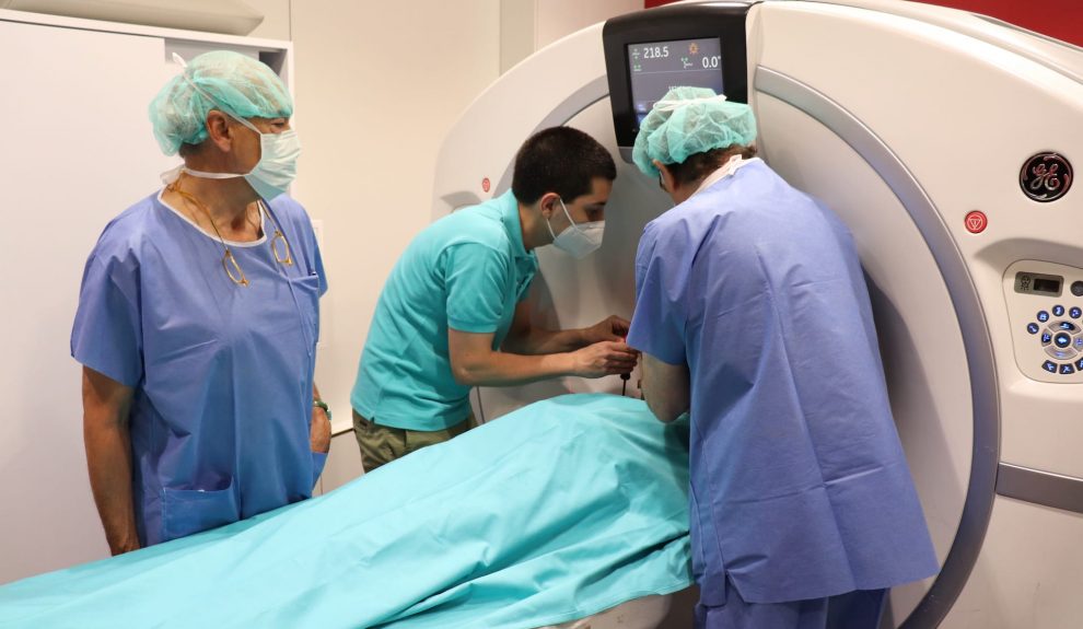 Escáner previo para el paciente de párkinson | HOSPITALES UNIVERSITARIOS SAN ROQUE