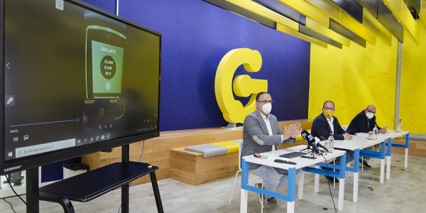 Presentación de la recarga online y la página web de Guaguas Municipales el pasado diciembre | AYUNTAMIENTO DE LAS PALMAS DE GRAN CANARIA