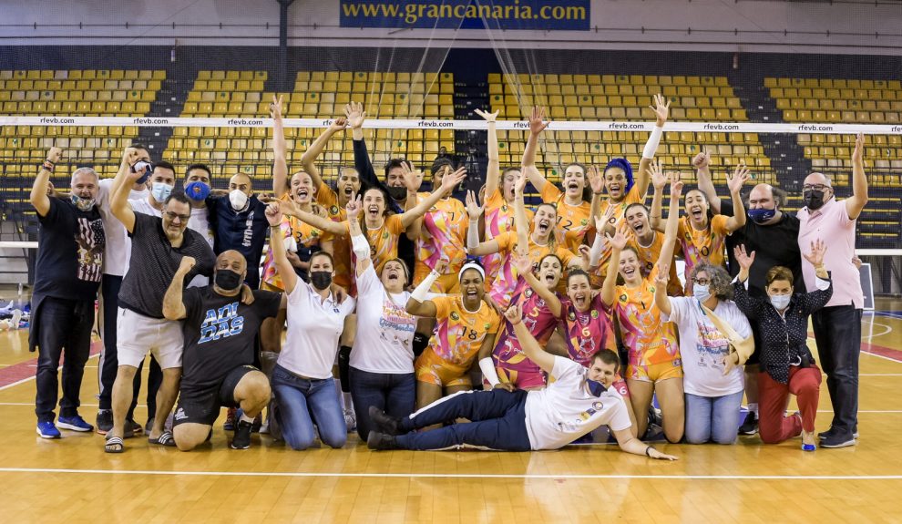 Jugadoras del club de voleibol JAV Olímpico 7 Palmas | CV JAV OLÍMPICO LAS PALMAS