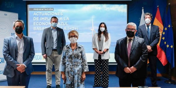 José Joaquín Hernández Brito, a la derecha de la consejera Elena Máñez el pasado viernes | CONSEJERÍA DE ECONOMÍA, CONOCIMIENTO Y EMPLEO DEL GOBIERNO DE CANARIAS