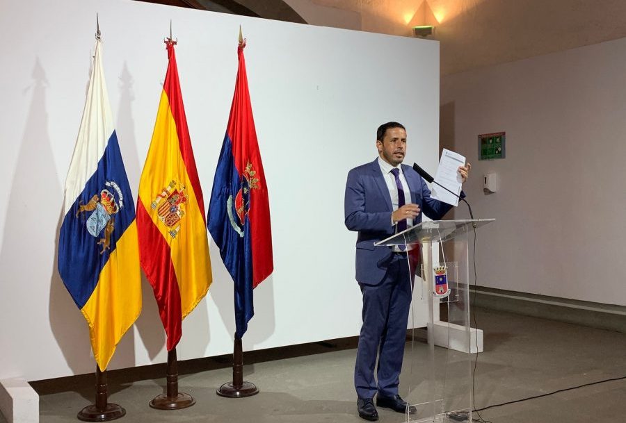 Héctor Suárez anunciando su renuncia a la alcaldía el pasado lunes | AYUNTAMIENTO DE TELDE