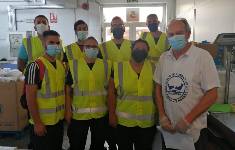 Voluntarios de la organización el pasado viernes | BANCO DE ALIMENTOS DE TENERIFE