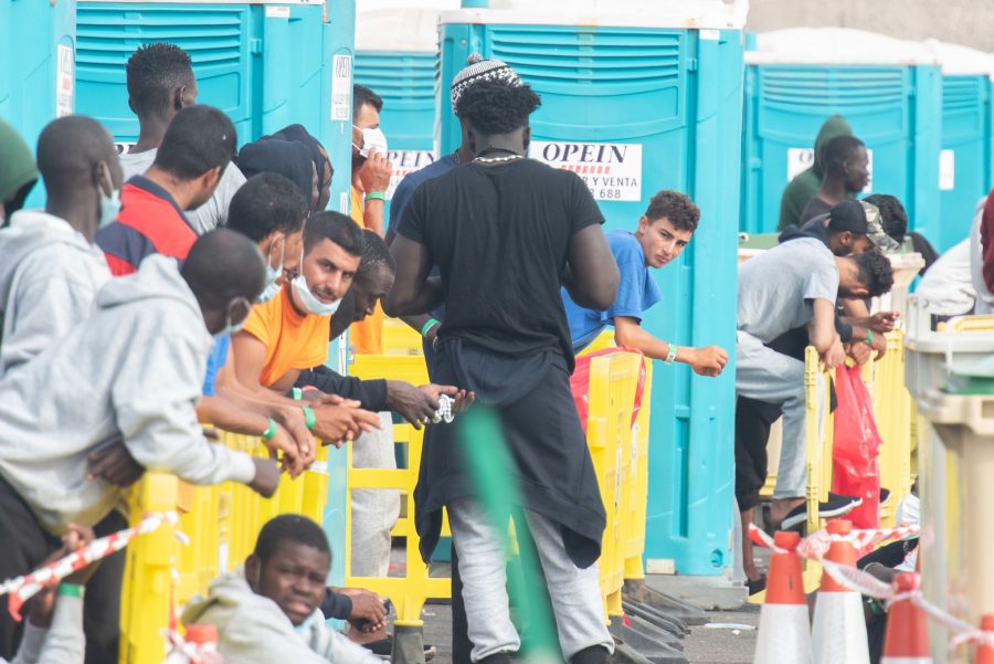 Migrantes en Arguineguín el pasado octubre | CABILDO DE GRAN CANARIA Migrantes en Arguineguín el pasado octubre | CABILDO DE GRAN CANARIA
