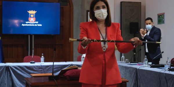 Carmen Hernández asumiendo la alcaldía el pasado 15 de junio | AYUNTAMIENTO DE TELDE