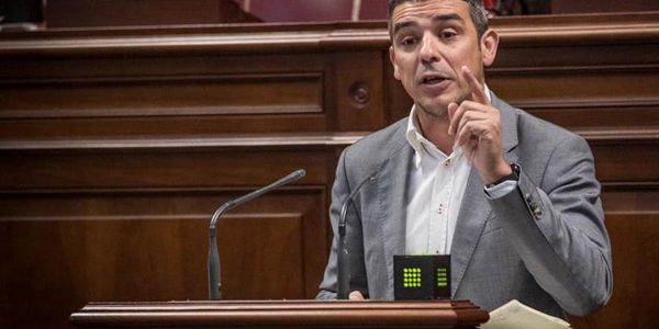 Narvay Quintero en el Parlamento de Canarias el pasado junio | GRUPO NACIONALISTA CANARIO