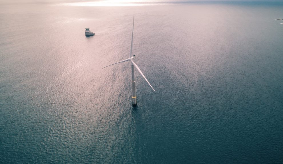 Aerogenerador en la costa de Jinámar | CONSEJERÍA DE TRANSICIÓN ECOLÓGICA DEL GOBIERNO DE CANARIAS