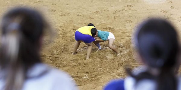 Lucha canaria con menores | GOBIERNO DE CANARIAS