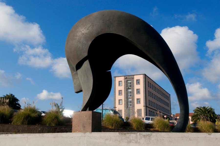 Escultura de El pensador en la UPLGC | Foto: Gabinete ULPGC Escultura de El pensador en la UPLGC | Foto: Gabinete ULPGC