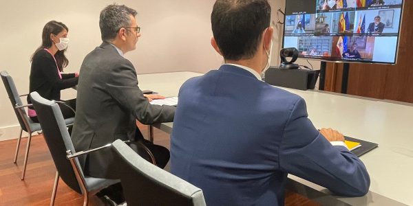 El ministro de Presidencia Félix Bolaños en una reciente visita a La Palma