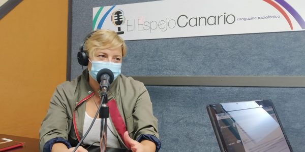 La diputada socialista Nayra Alemán en los estudios de El Espejo Canario