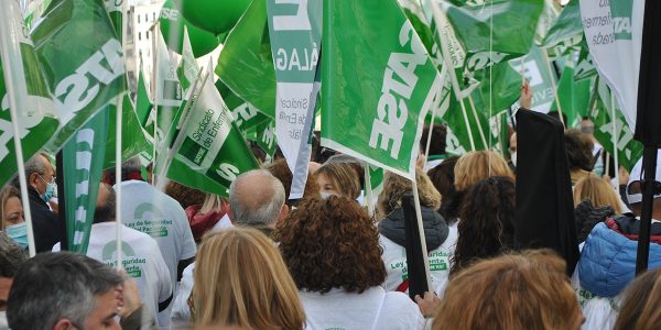 Concentración de trabajadoras de Satse