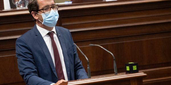 Iñaki Lavandera en una sesión parlamentaria | Foto: PSOE