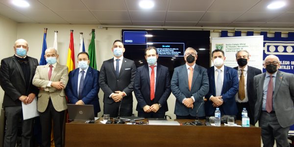 Promotores del manifiesto a favor del REF | Foro: Marisma Comunicación