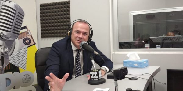El alcalde Augusto Hidalgo en los estudios de El Espejo Canario