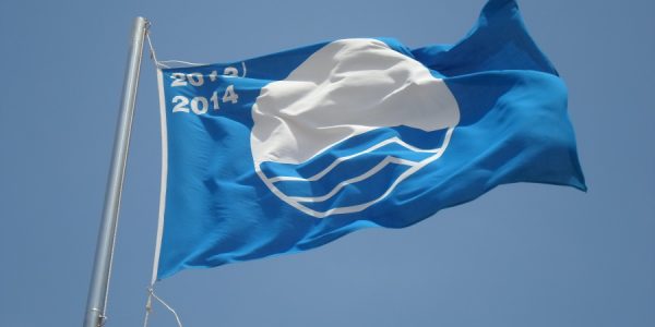 La bandera azul certifica la calidad de las playas | Foto: https://banderaazul.org