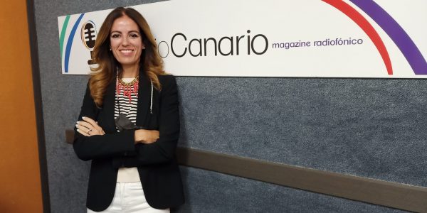 Olivia Llorca en los estudios de El Espejo Canario