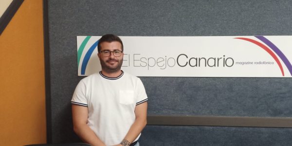 Aridane González en los estudios de El Espejo Canario
