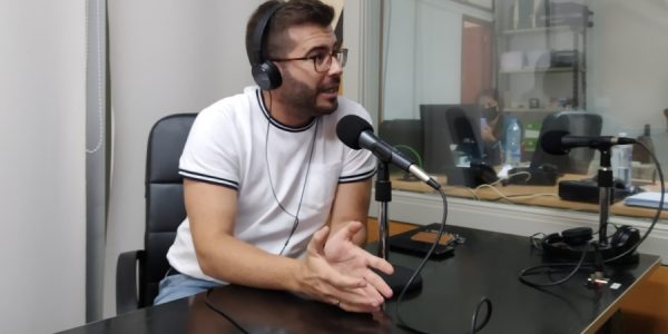 Aridane González en los estudios de El Espejo Canario