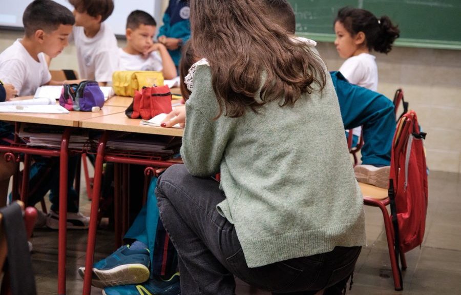 El derecho a la educación es gratuito y debe ser financiado por las administraciones