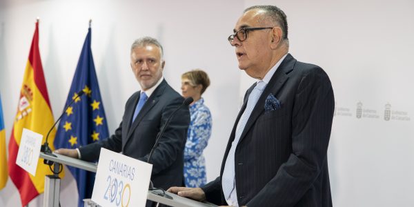 José Carlos Francisco en su toma de posesión en el CES | Foto: Gobierno de Canarias