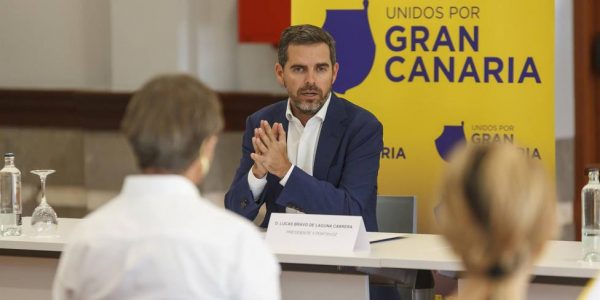 Lucas Bravo de Laguna durante una comparecencia de prensa