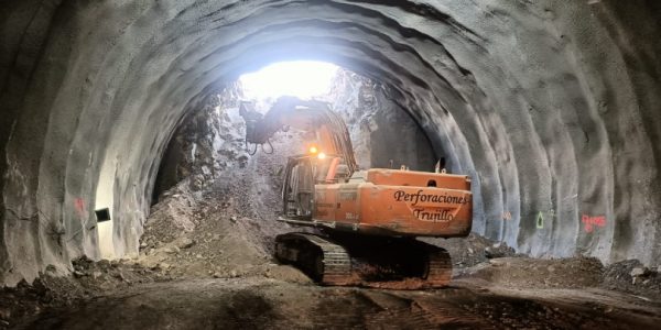 Túnel de la carretera Agaete-El Risco | Foto: Roque Aldeano