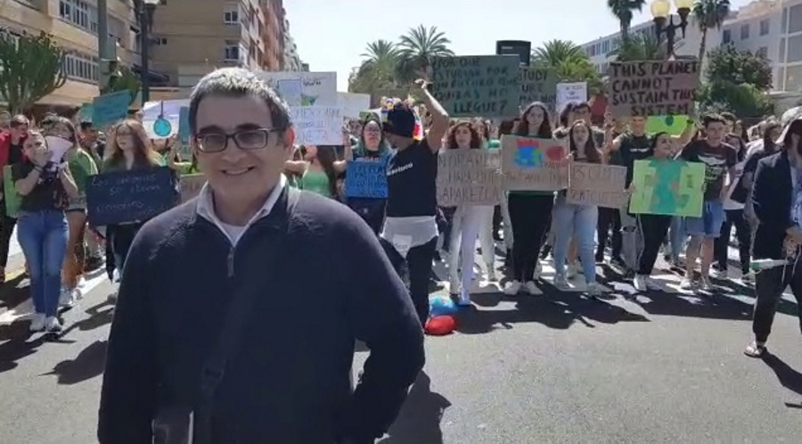 Honorio Galindo al frente de una acción de Turcón