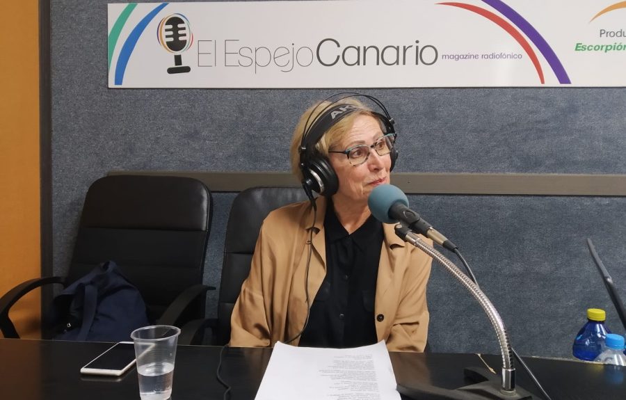 Estrella Nespereira en los estudios de El Espejo Canario