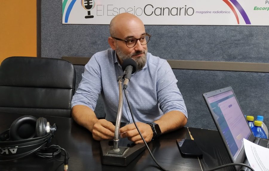 Aridany Romero en los estudios de El Espejo Canario