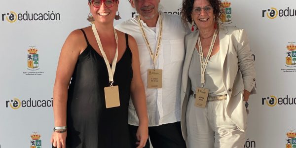 Almudena Herranz, a la izquierda, durante su participación en el I Foro de Reeducación de Maspalomas