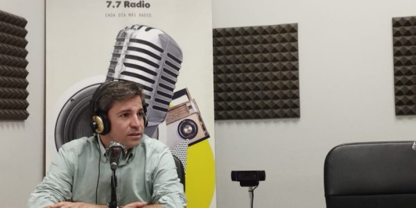 Ruymán Santana en los estudios de El Espejo Canario