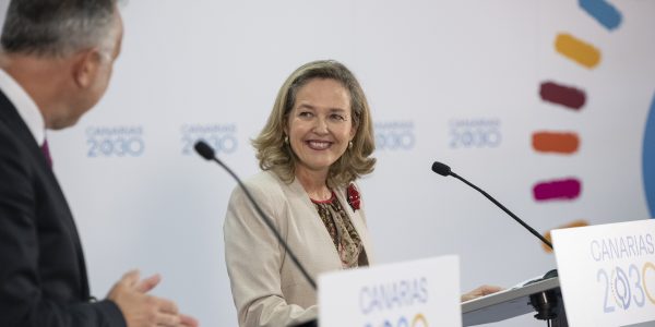 Ángel Víctor Torres y Nadia Calviño durante la Conferencia Ministerial de Economía Digital de la OCDE