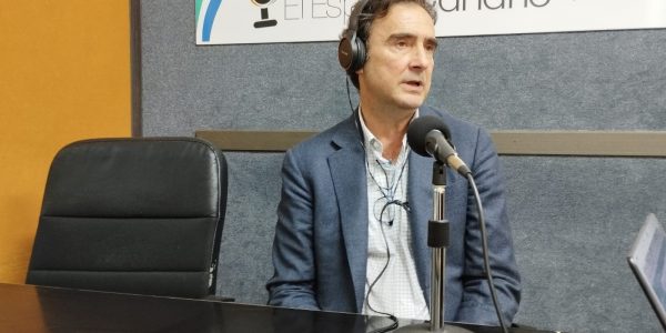 Pablo Casado en los estudios de El Espejo Canario