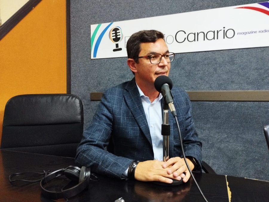 Pablo Rodríguez en los estudios de El Espejo Canario Pablo Rodríguez en los estudios de El Espejo Canario