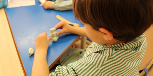 El paro en el transporte escolar podría afectar a unos 40.000 menores