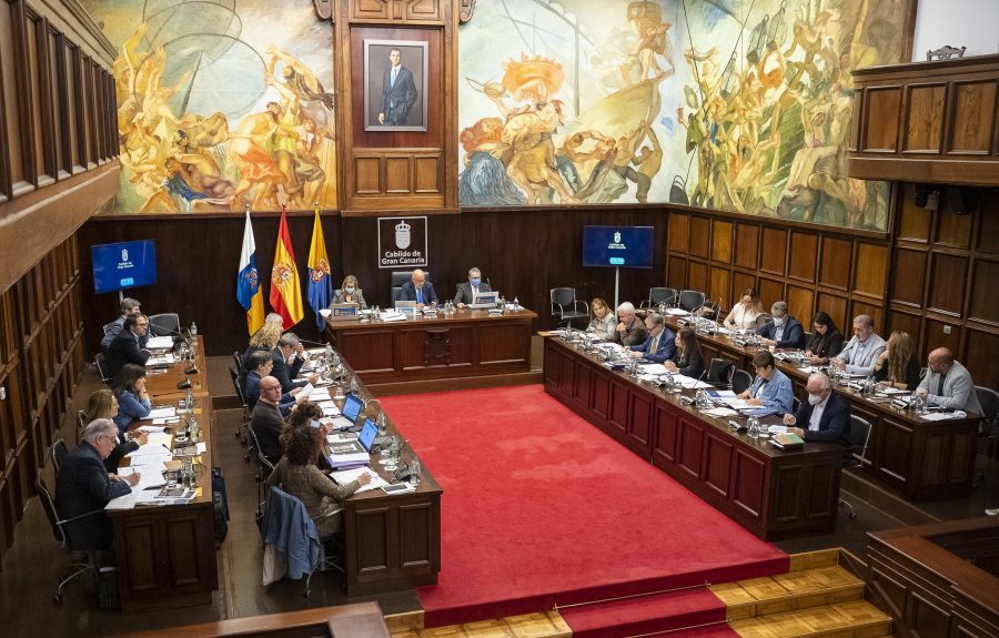 Pleno del Cabildo de Gran Canaria en el que se aprobó el PIO