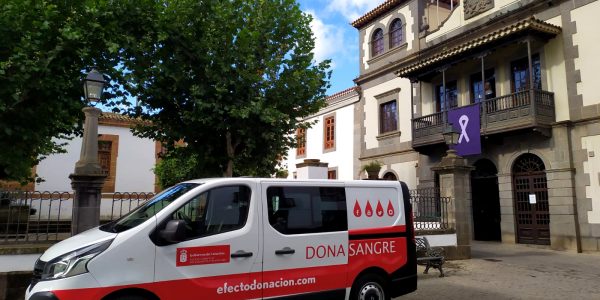 Unidad móvil del ICHH en Teror | Foto: Gobierno de Canarias