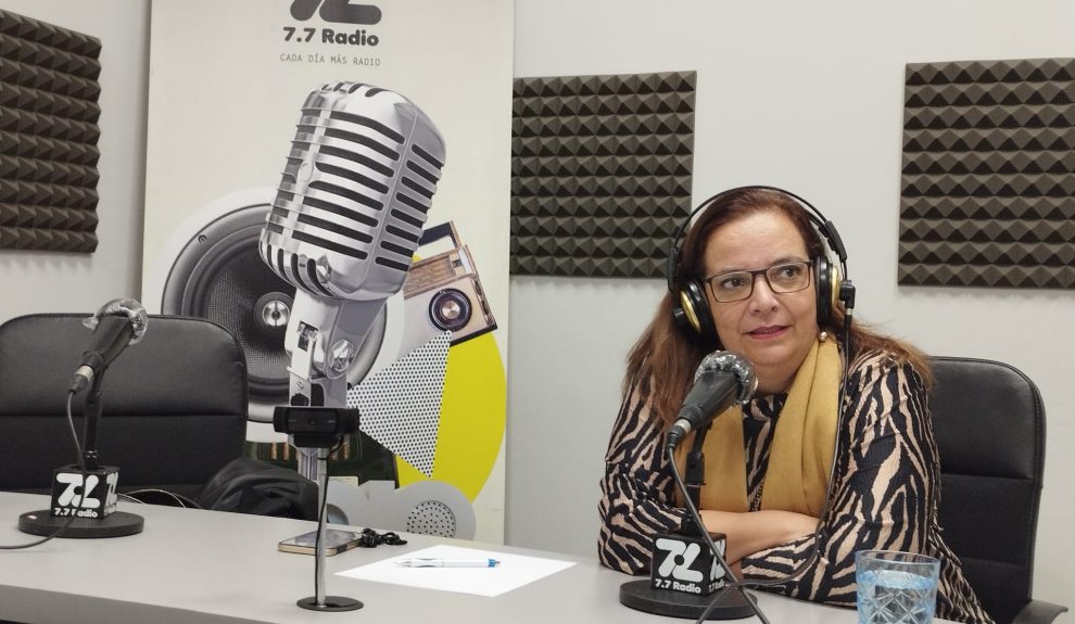 Águeda Borges en los estudios de El Espejo Canario