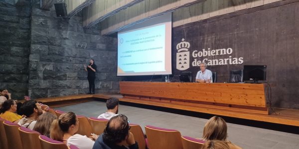 Azucuahe del Rosario en unas jornadas sobre La Palma | Foto: Gobierno de Canarias